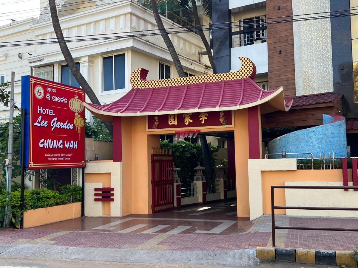 Hotel Lee Garden Near To Blue Flag Beach 500 Mtrs プリ エクステリア 写真