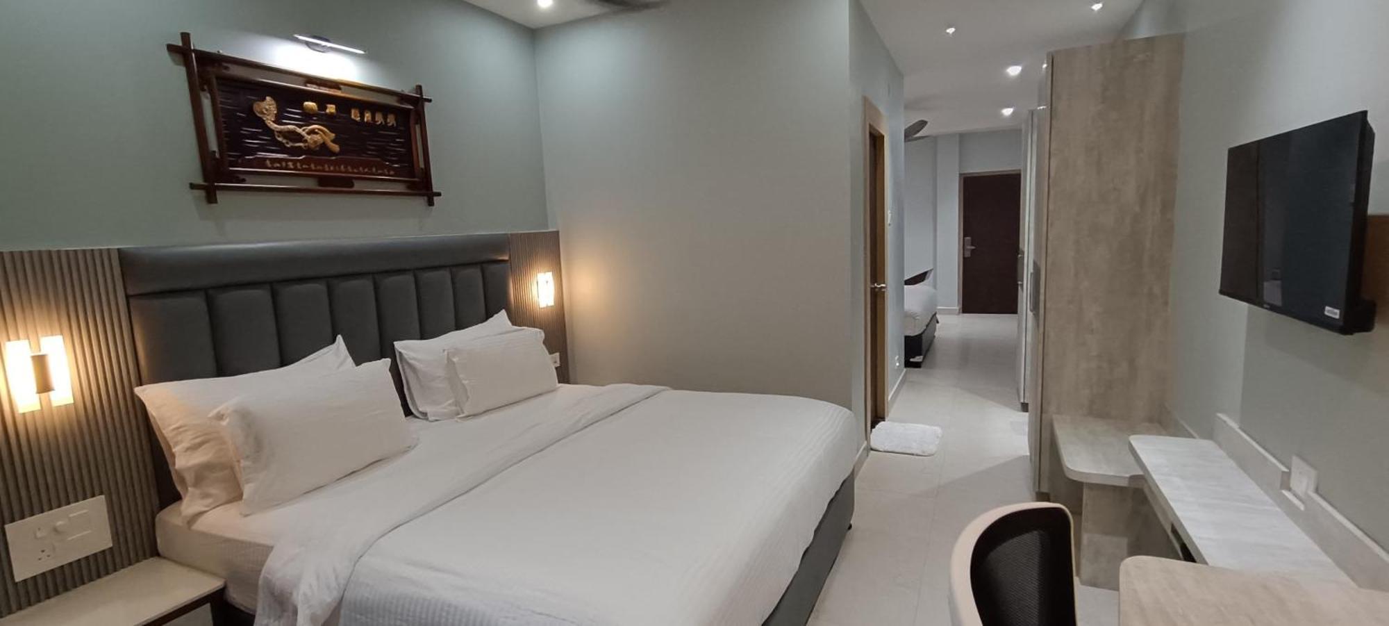 Hotel Lee Garden Near To Blue Flag Beach 500 Mtrs プリ エクステリア 写真