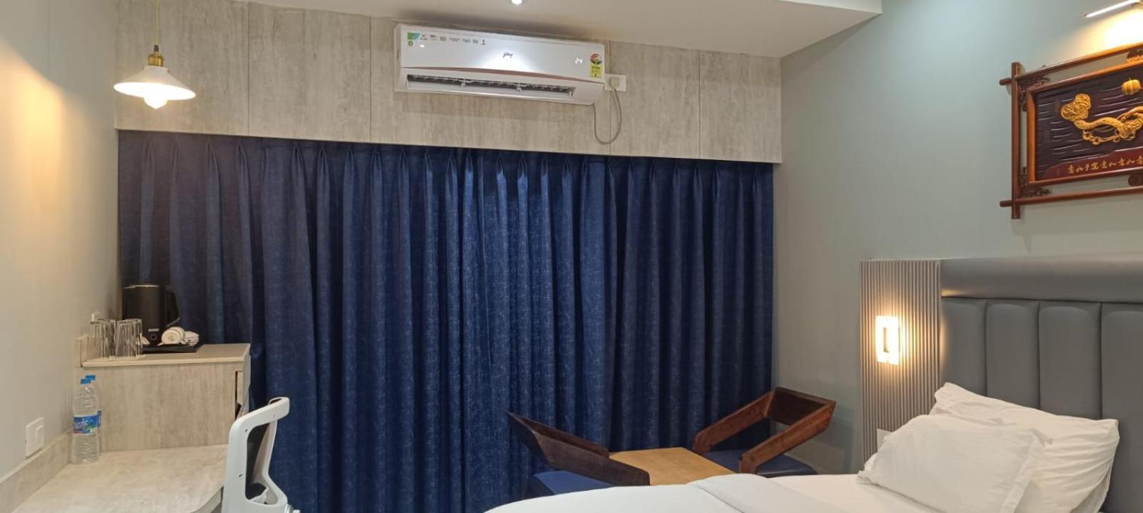 Hotel Lee Garden Near To Blue Flag Beach 500 Mtrs プリ エクステリア 写真