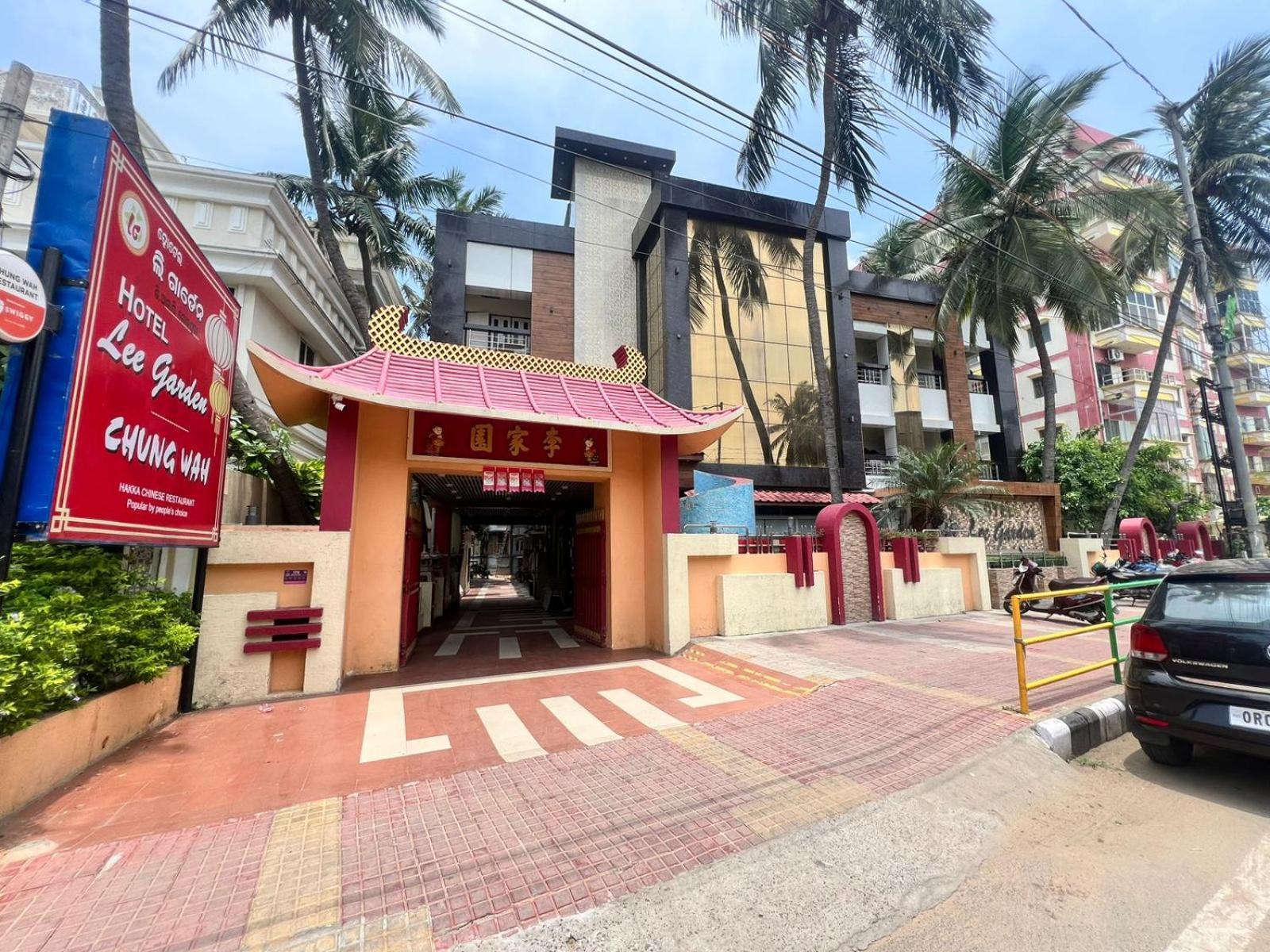 Hotel Lee Garden Near To Blue Flag Beach 500 Mtrs プリ エクステリア 写真